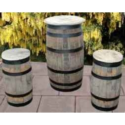 Rustic Barrel Table With 2 Stools
