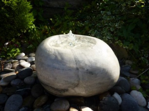 Polished Boulder Fountain - White/Grey