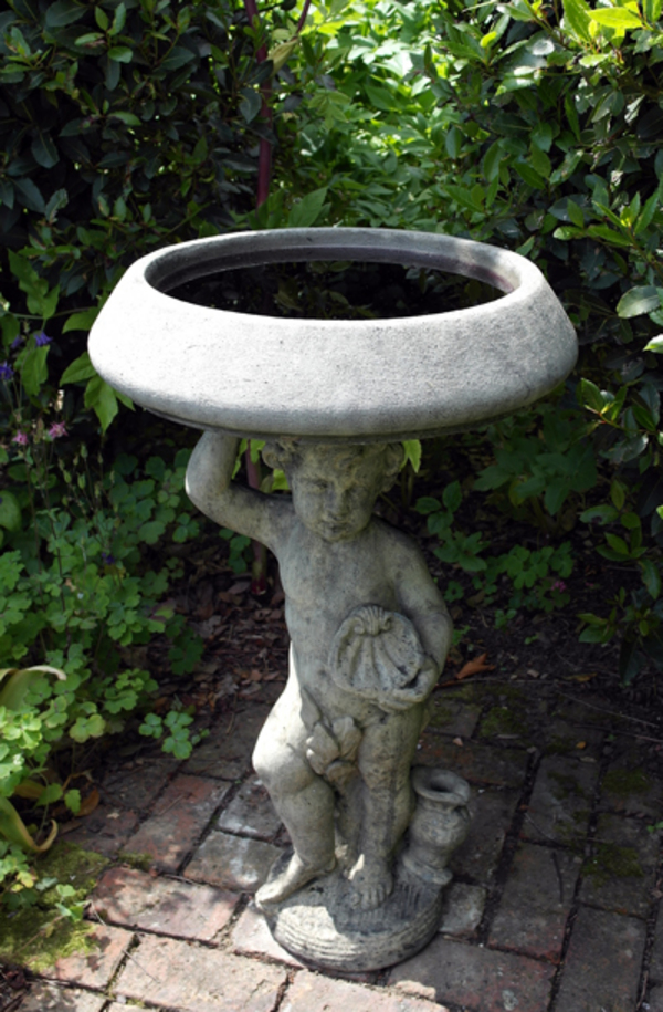 Barrel & Garden Small Round Bird Bath Cast Stone
