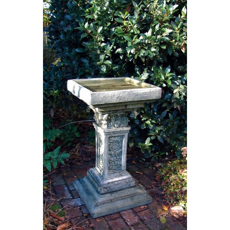 Rococo Bird Bath - Cotswold Stone