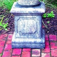 Roman Plinth - Cotswold Stone Pedestal