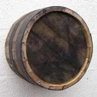 Rustic Barrel End with Black Hoops