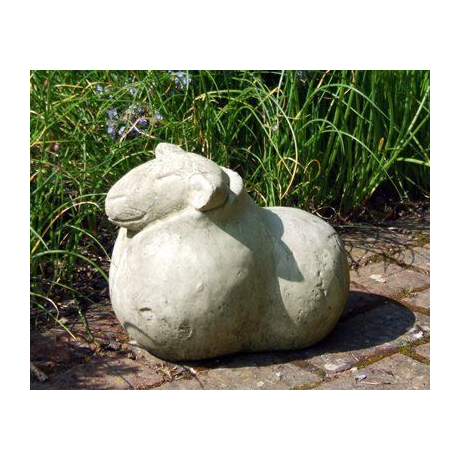 The sheep Stone Statue